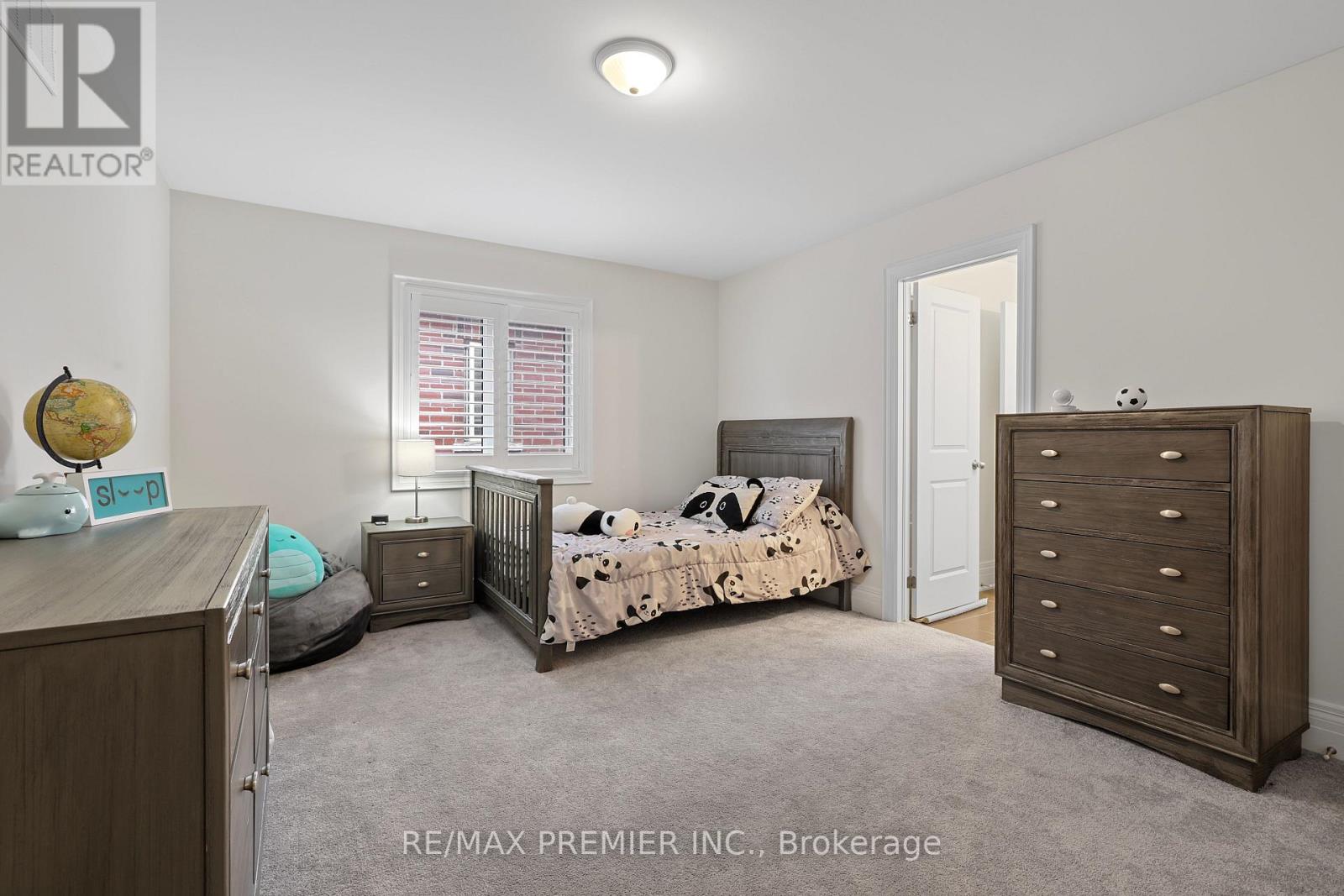 28 Samuel Crescent Property Photo 23