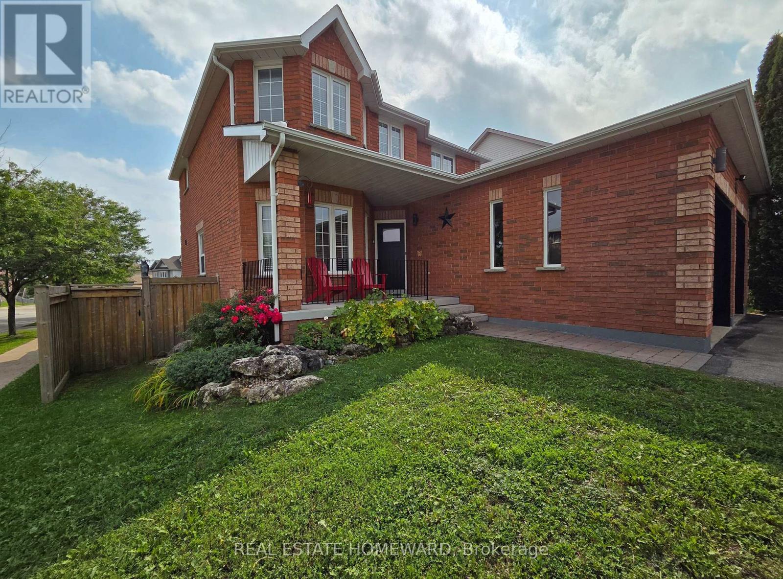 139 Birkhall Place Property Photo 4