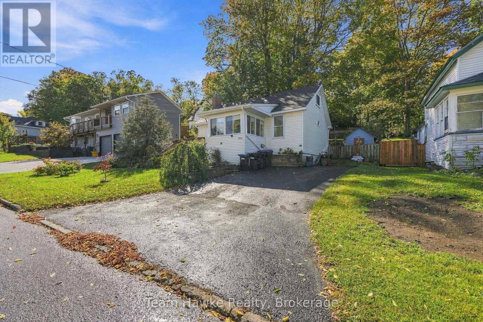 200 Fifth Street Property Photo 2