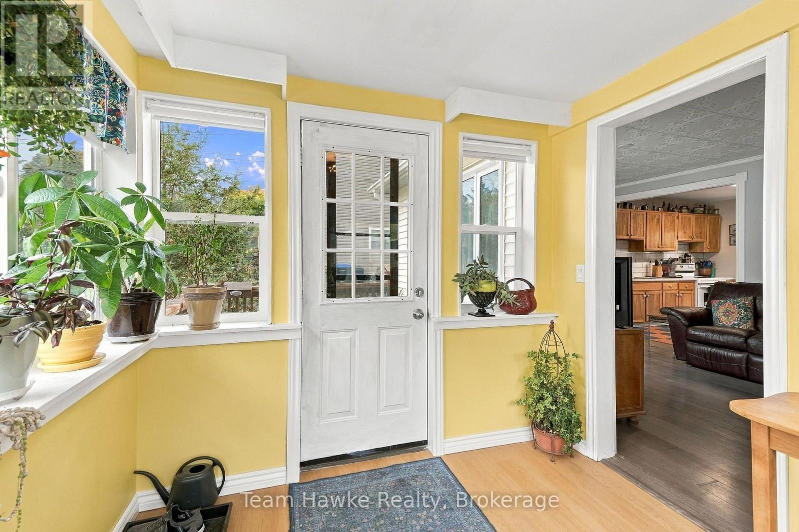 200 Fifth Street Property Photo 7