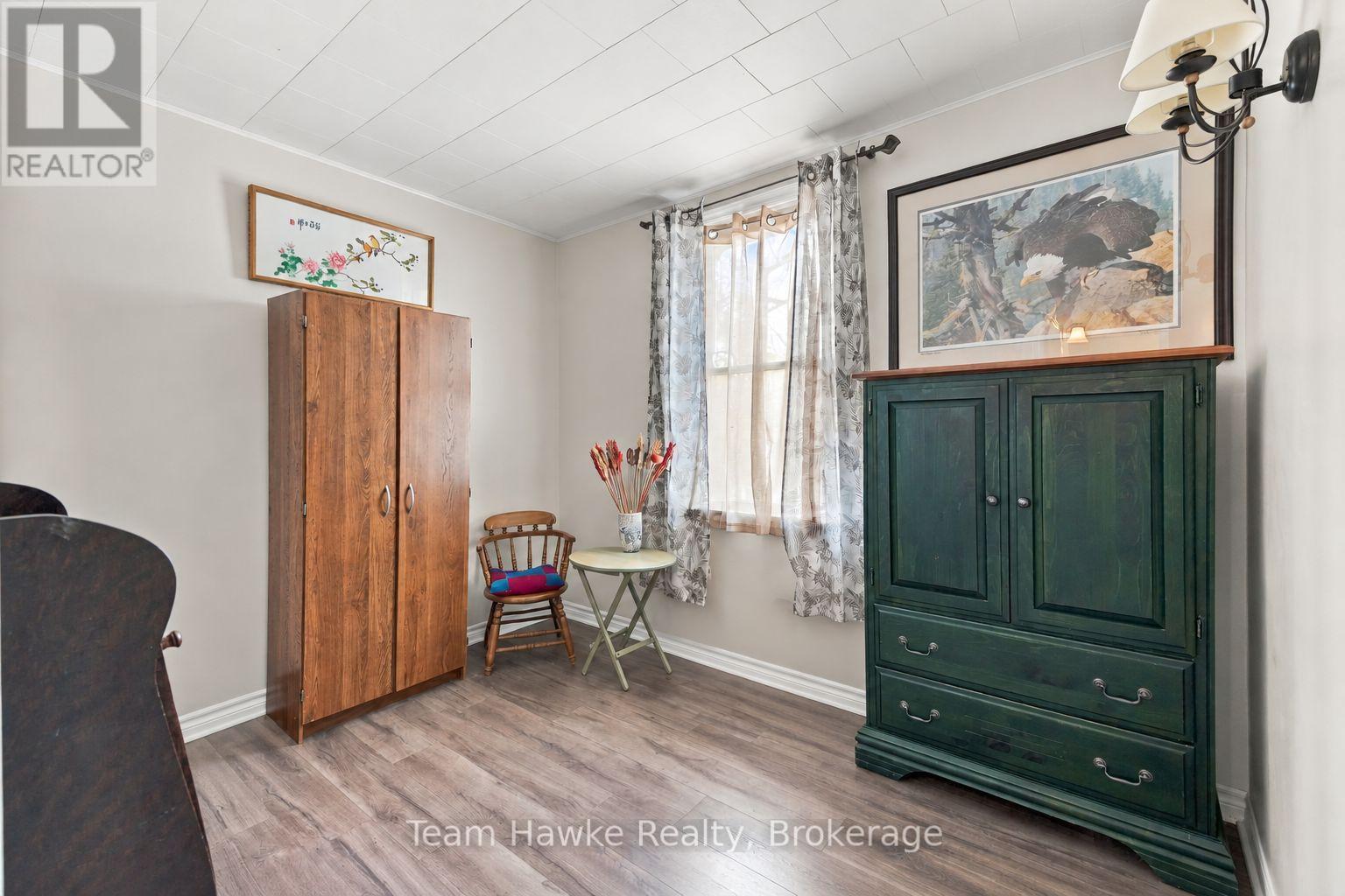 200 Fifth Street Property Photo 17