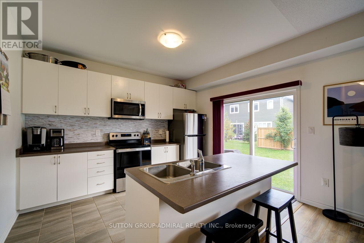8 Catamaran Drive Property Photo 17