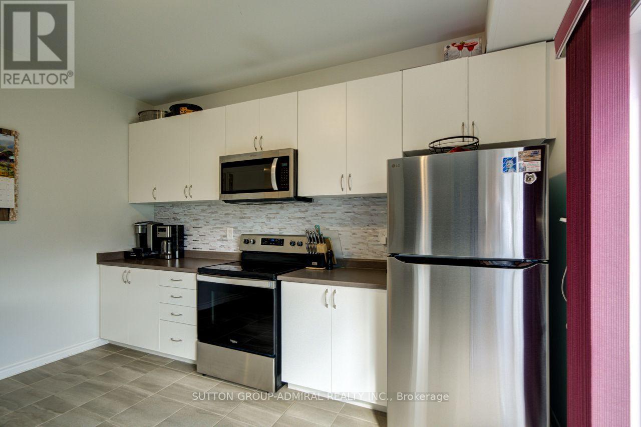 8 Catamaran Drive Property Photo 20