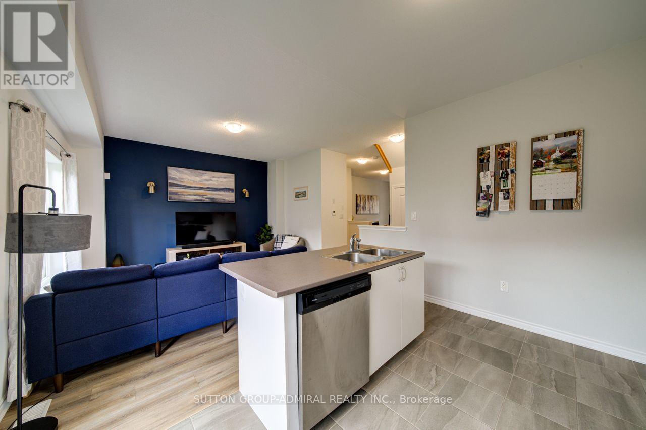 8 Catamaran Drive Property Photo 23