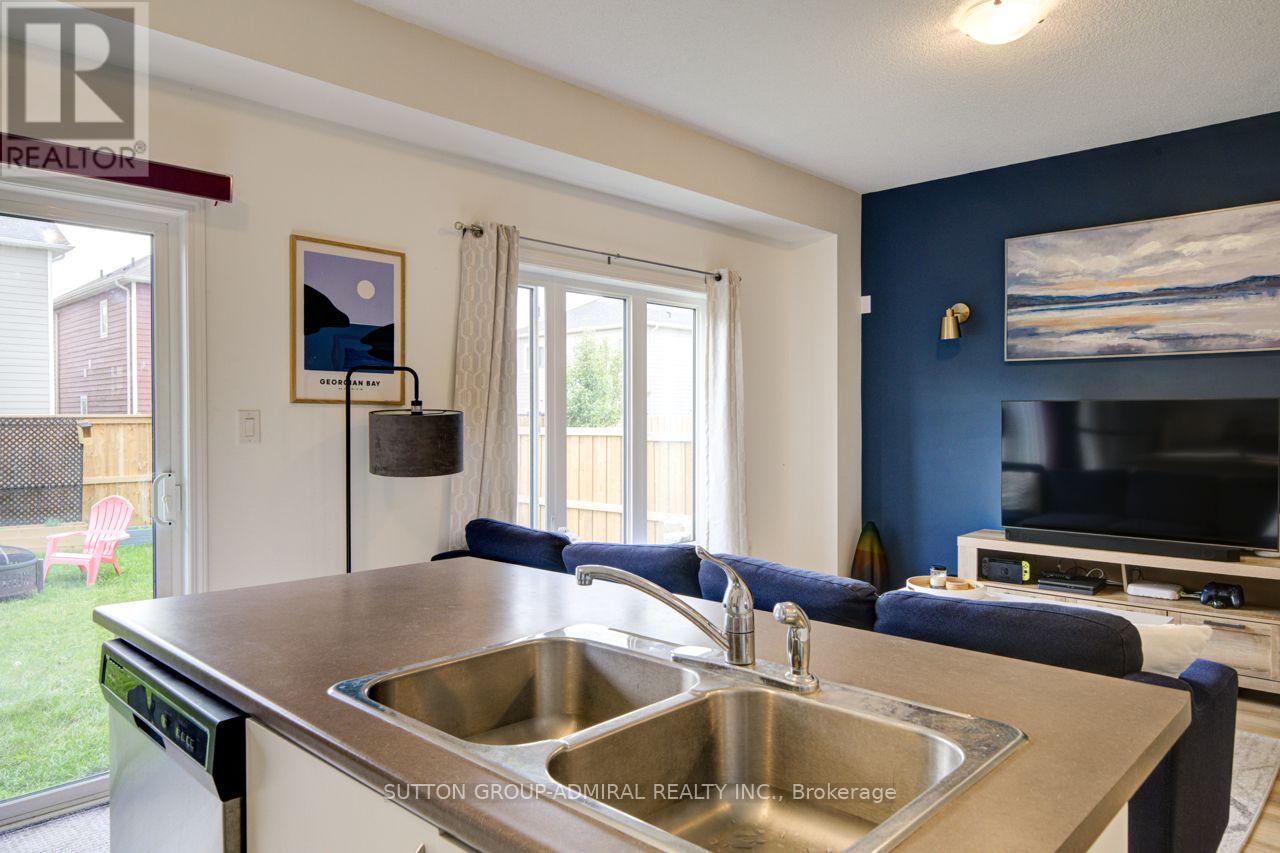 8 Catamaran Drive Property Photo 25
