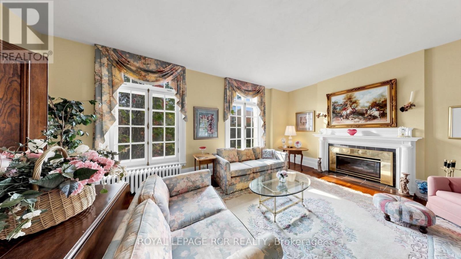 16 Blake Street Property Photo 10