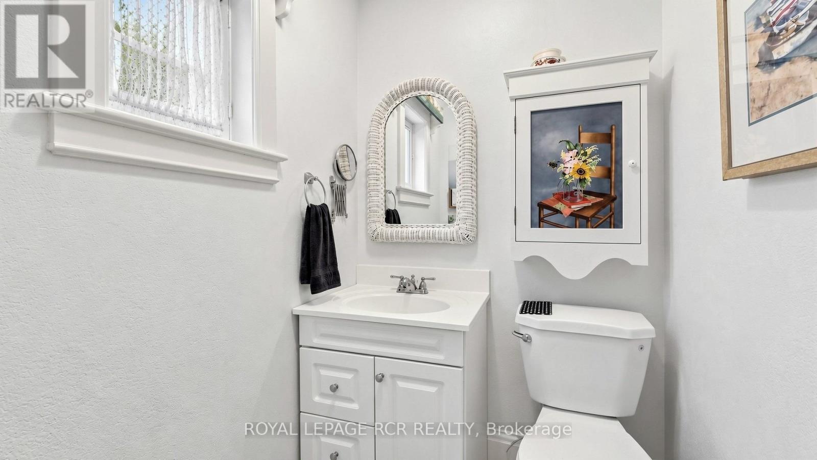 16 Blake Street Property Photo 18