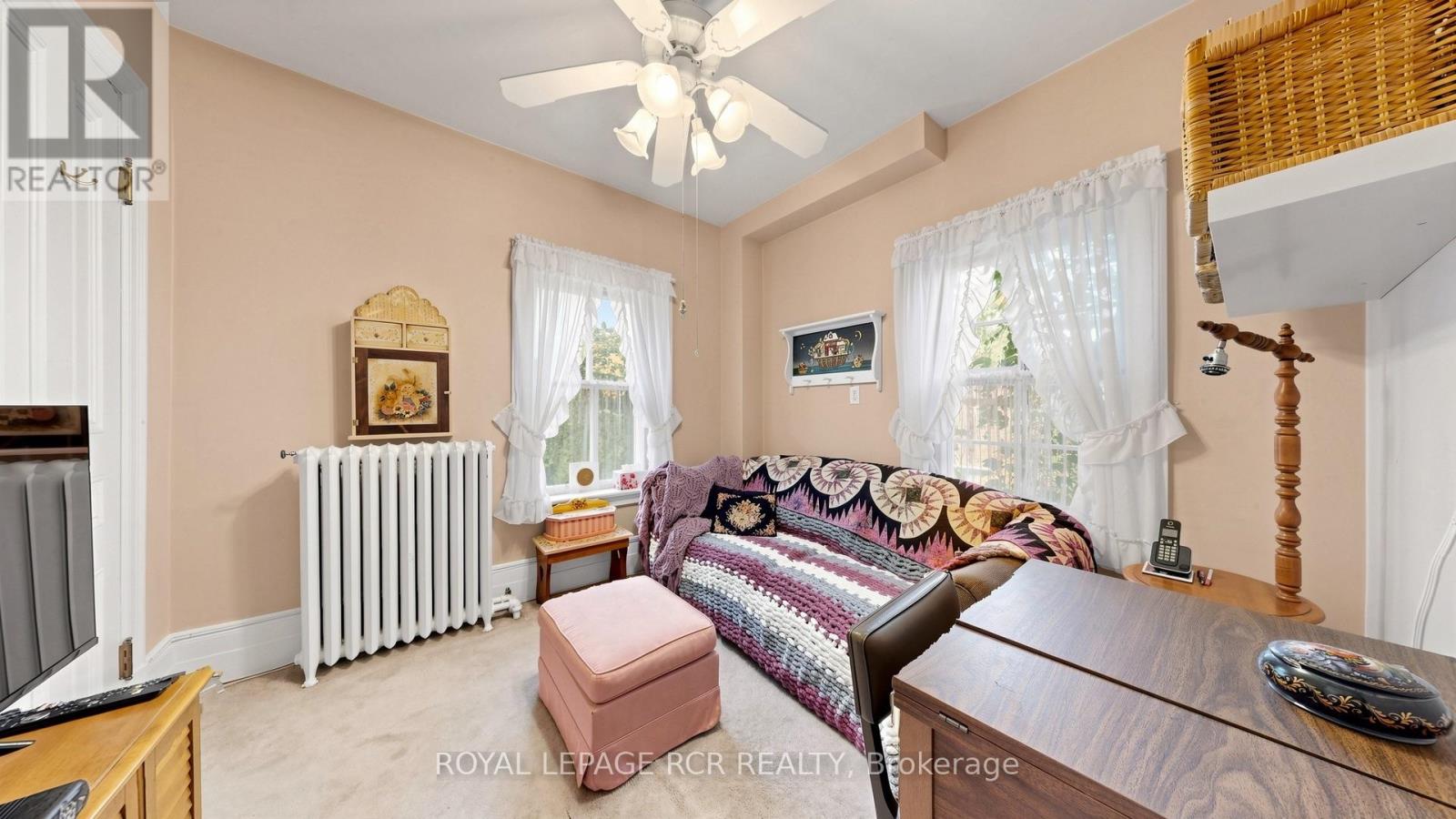 16 Blake Street Property Photo 26