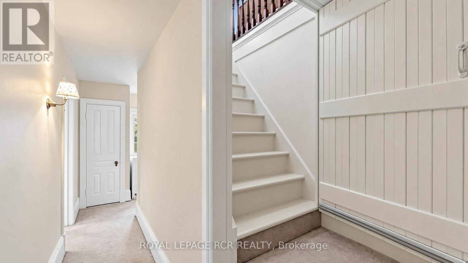 16 Blake Street Property Photo 30