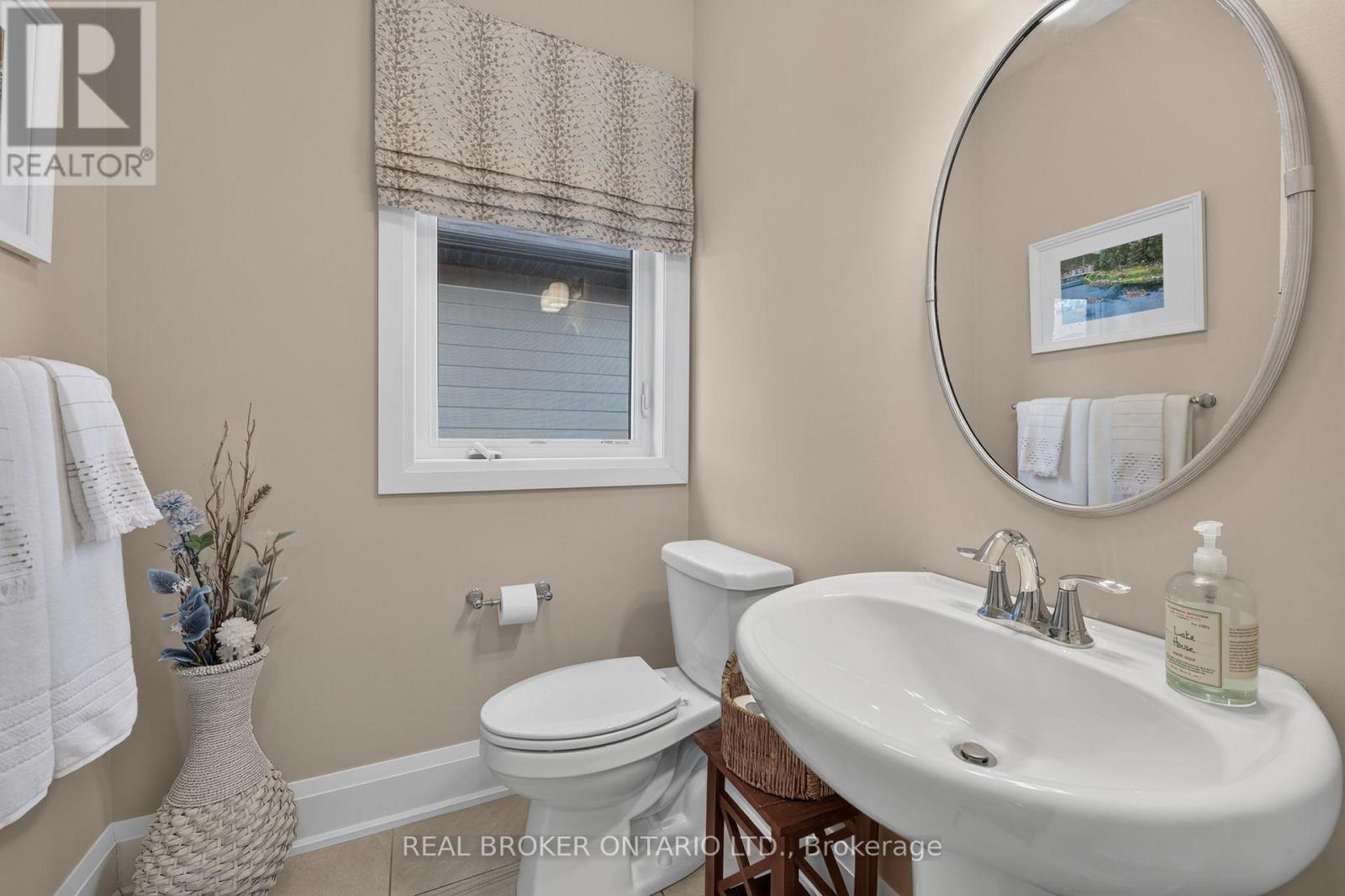 29 Thoroughbred Drive Property Photo 18