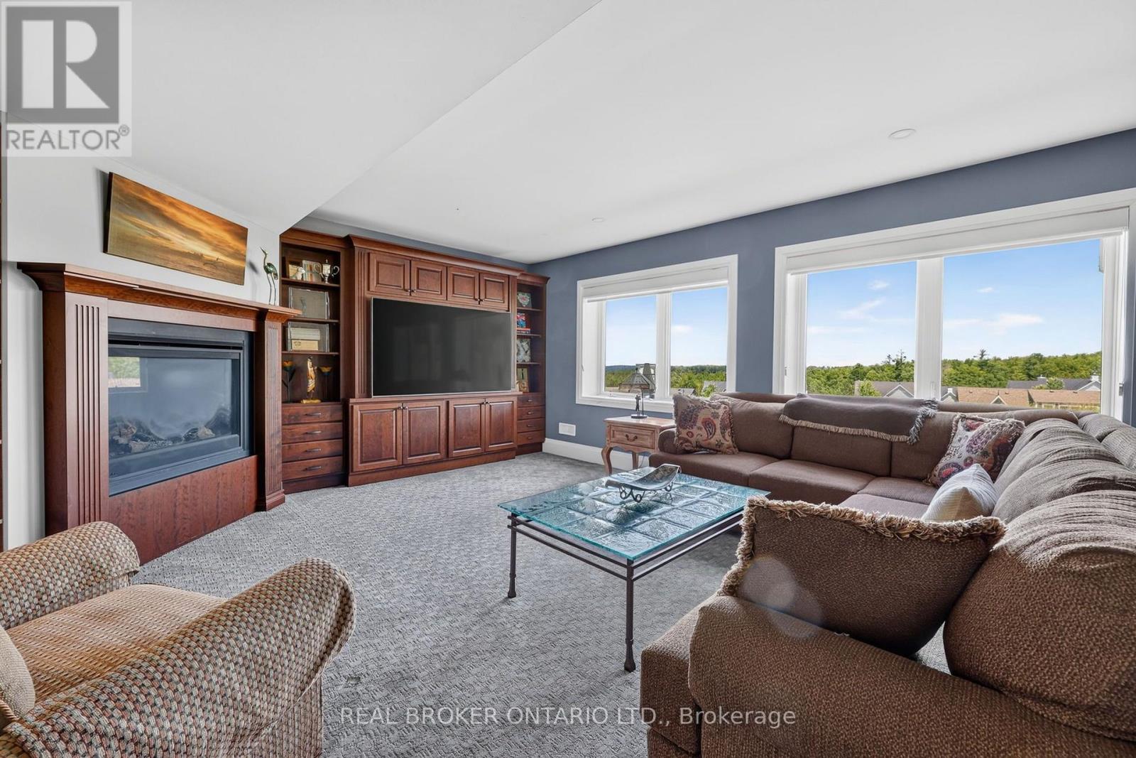 29 Thoroughbred Drive Property Photo 30