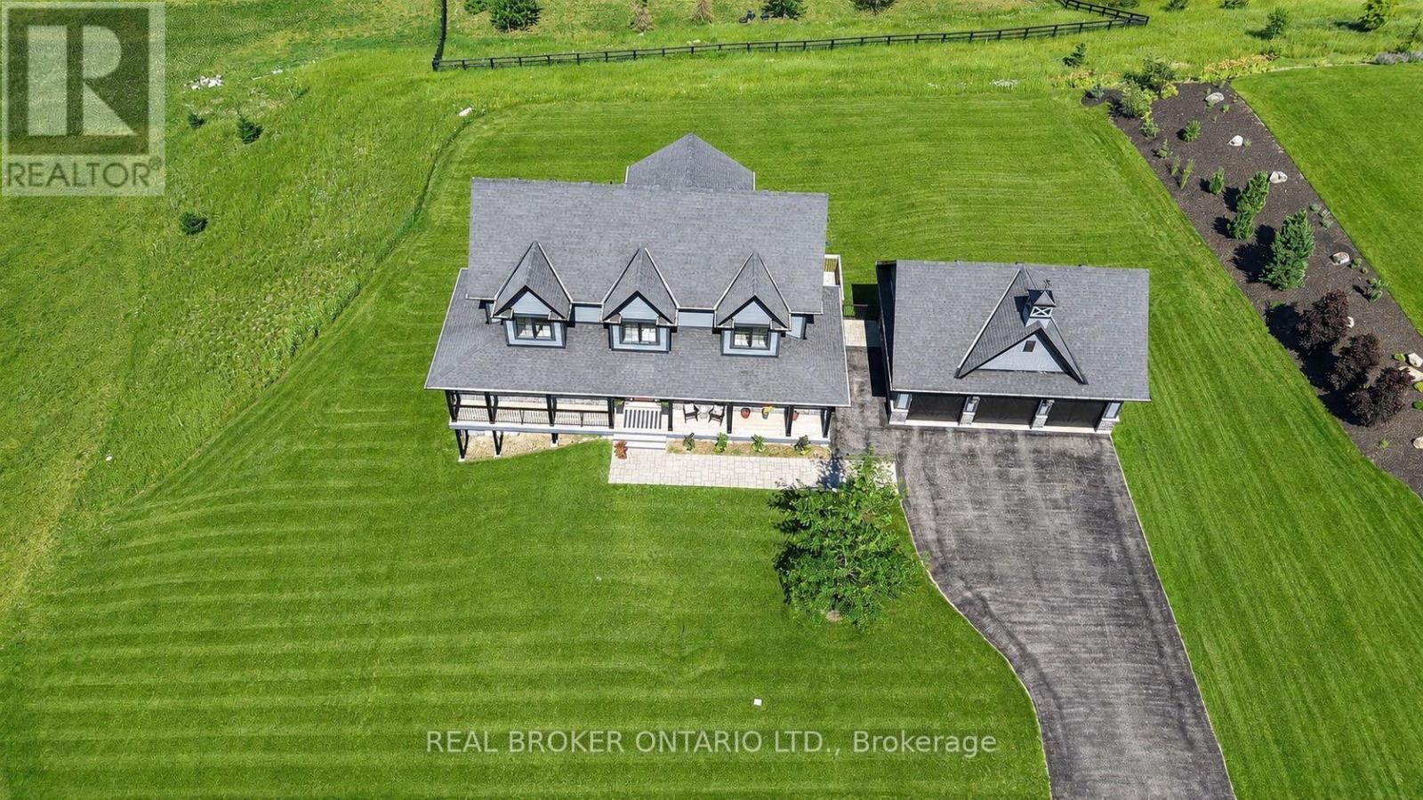 29 Thoroughbred Drive Property Photo 39