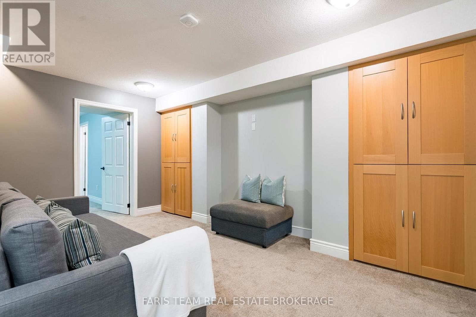 61 Oakridge Drive Property Photo 19