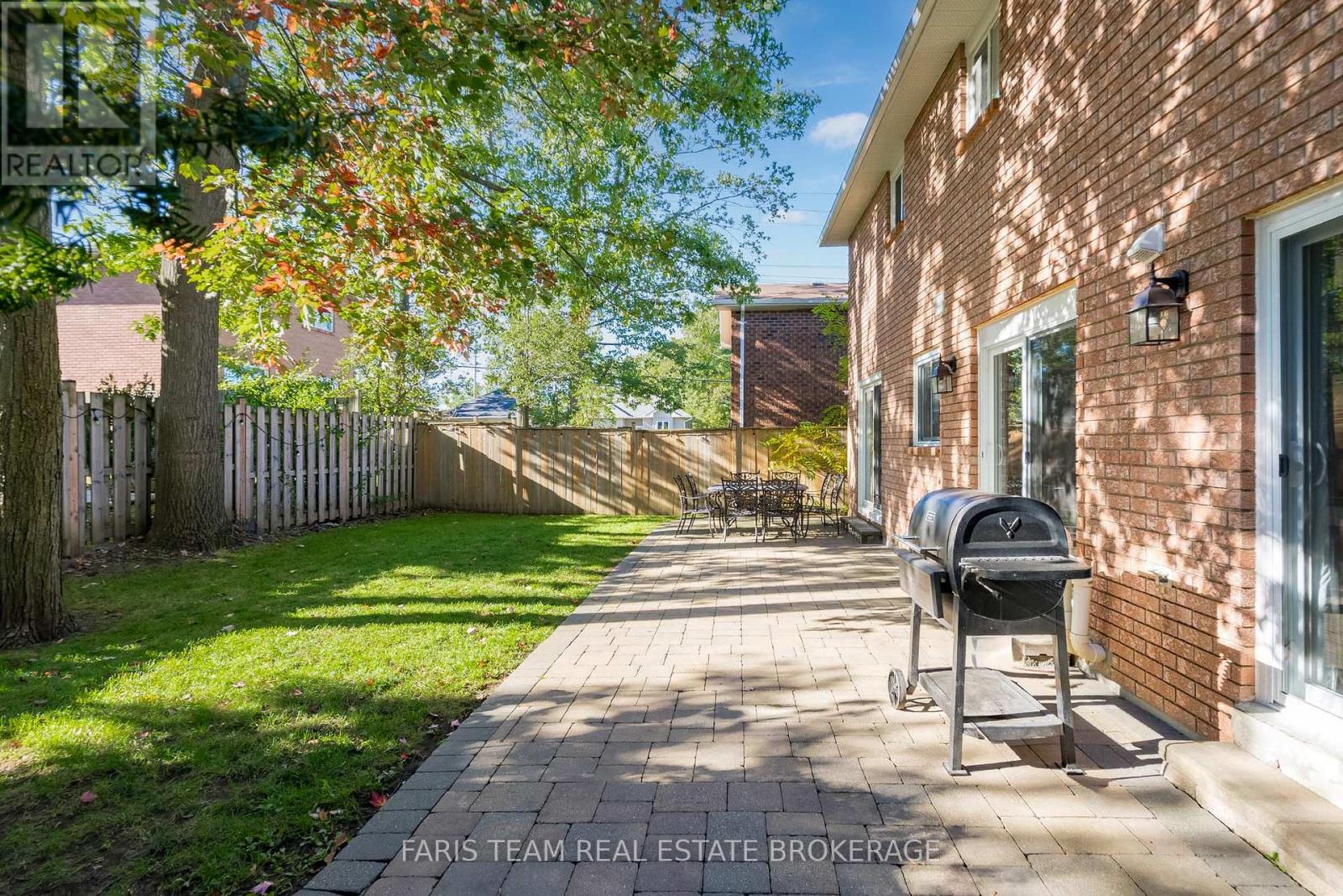 61 Oakridge Drive Property Photo 25