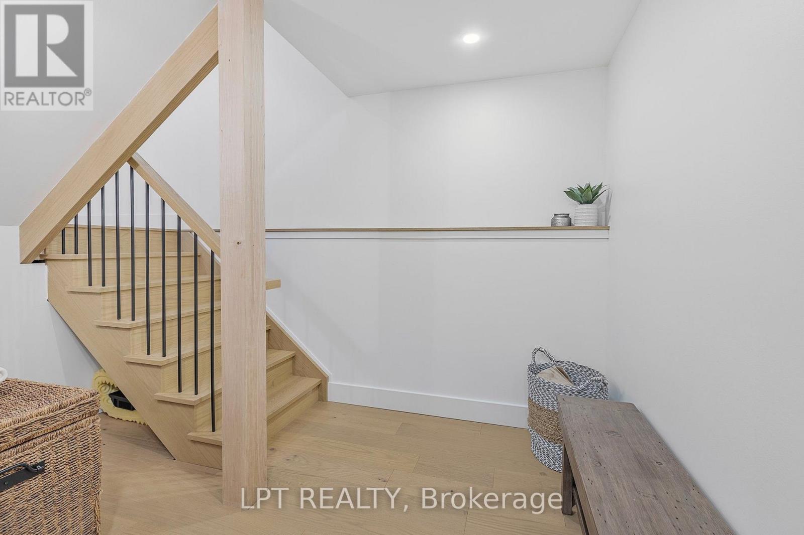 68 49th Street N Property Photo 26