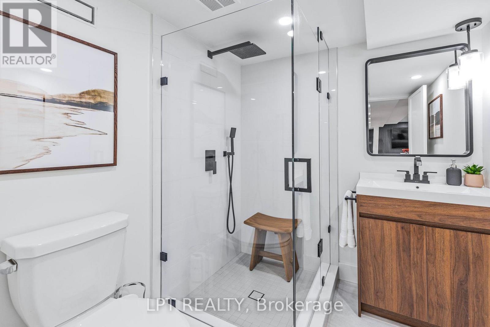 68 49th Street N Property Photo 30