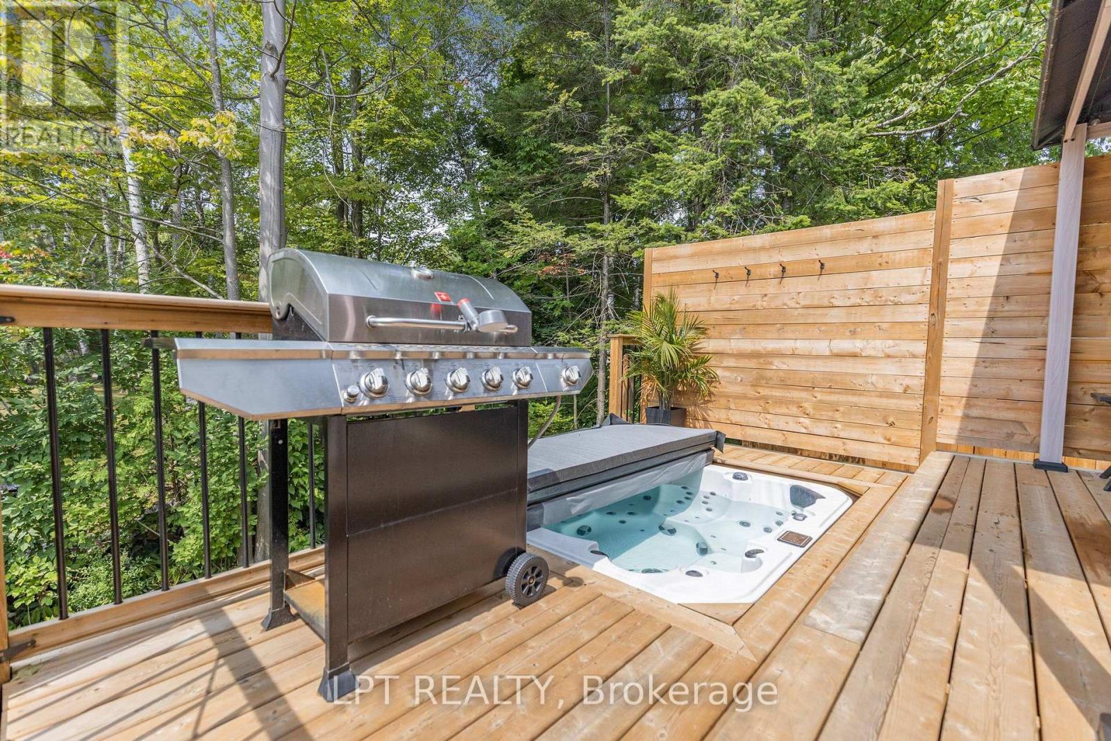 68 49th Street N Property Photo 35
