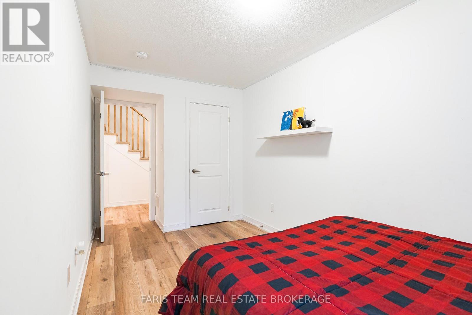 39 Appletree Lane Property Photo 24