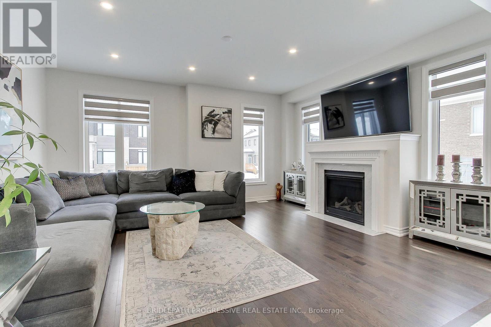145 Terry Fox Drive Property Photo 15