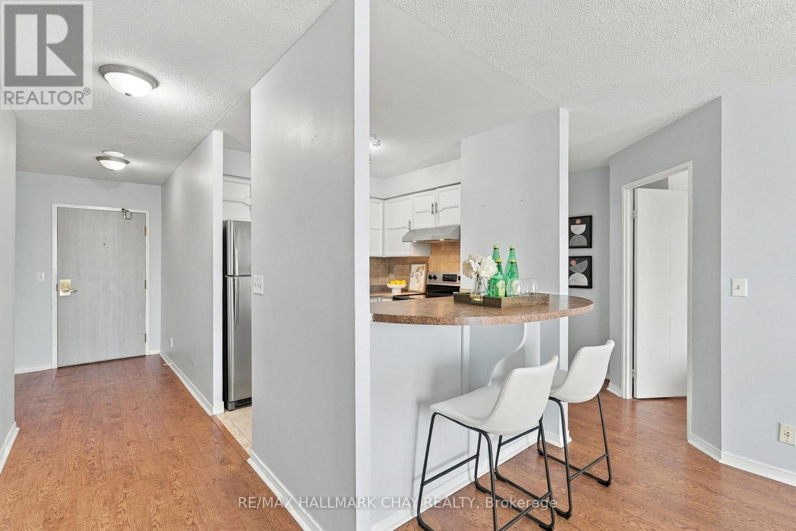 710 - 150 Dunlop Street E Property Photo 9