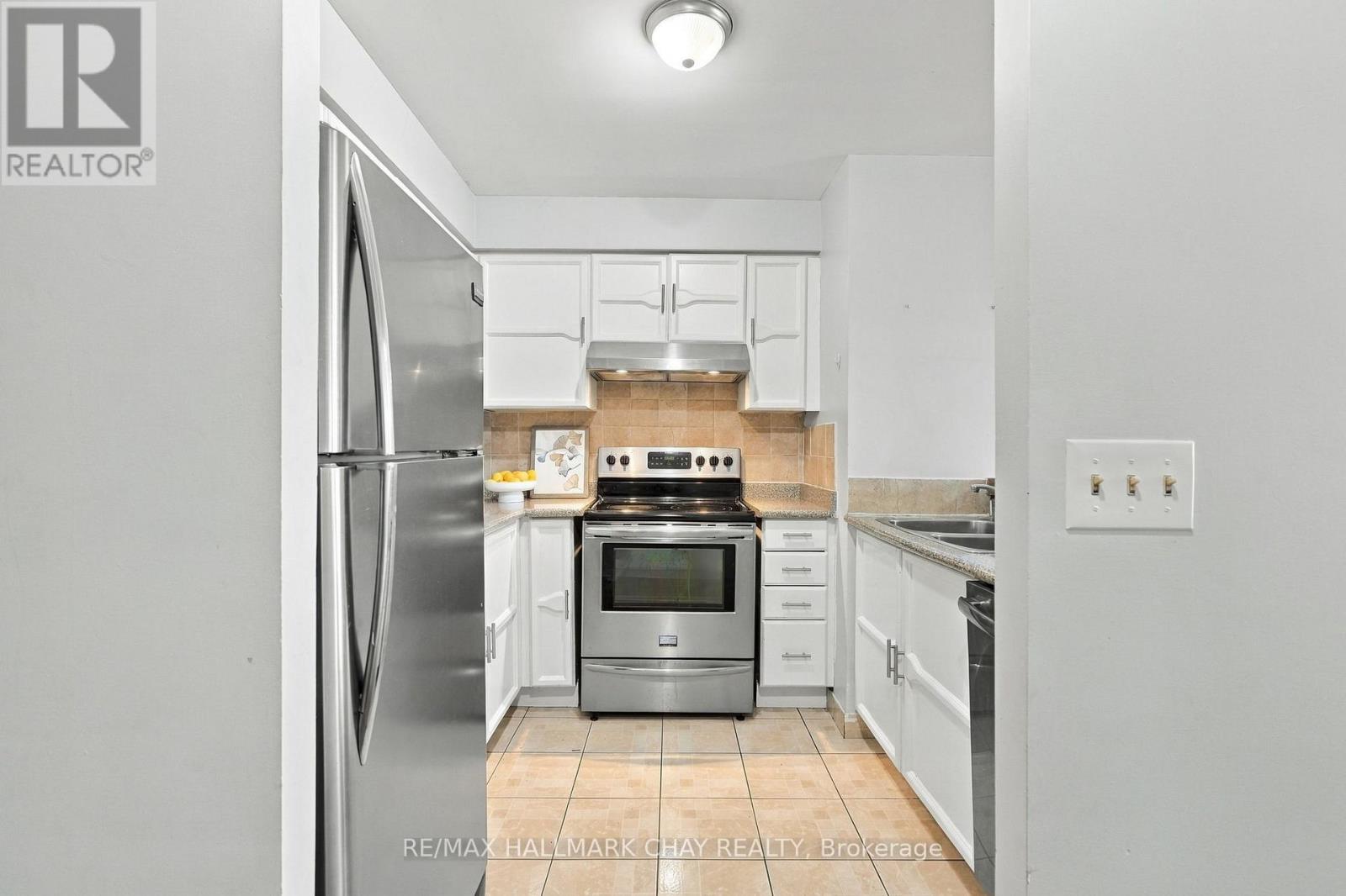710 - 150 Dunlop Street E Property Photo 10