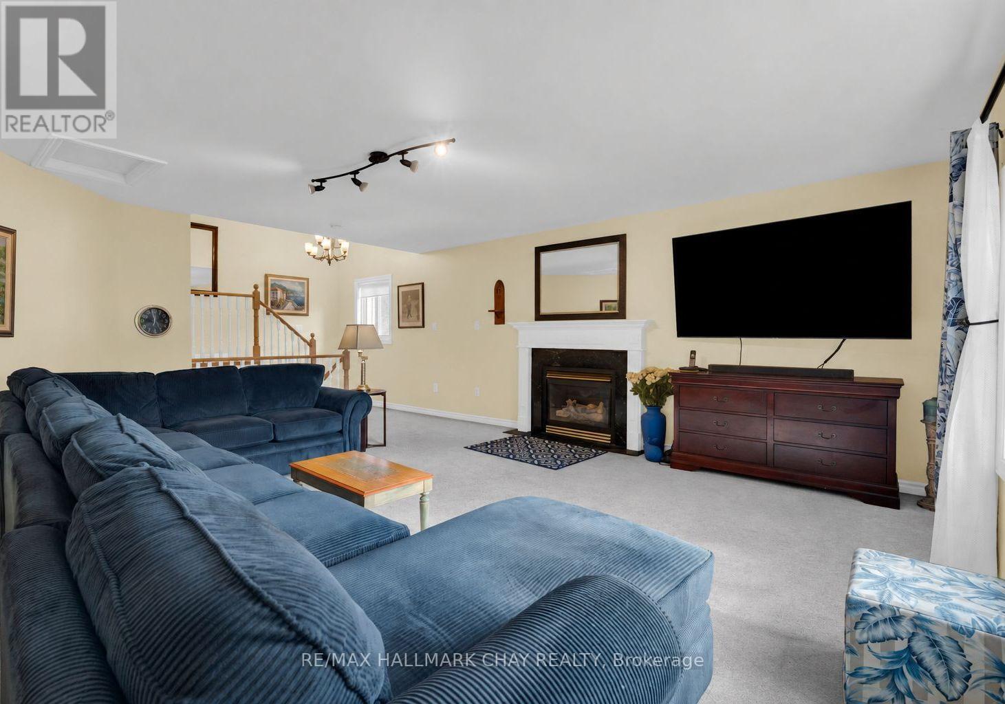 6 Whispering Pine Place Property Photo 18