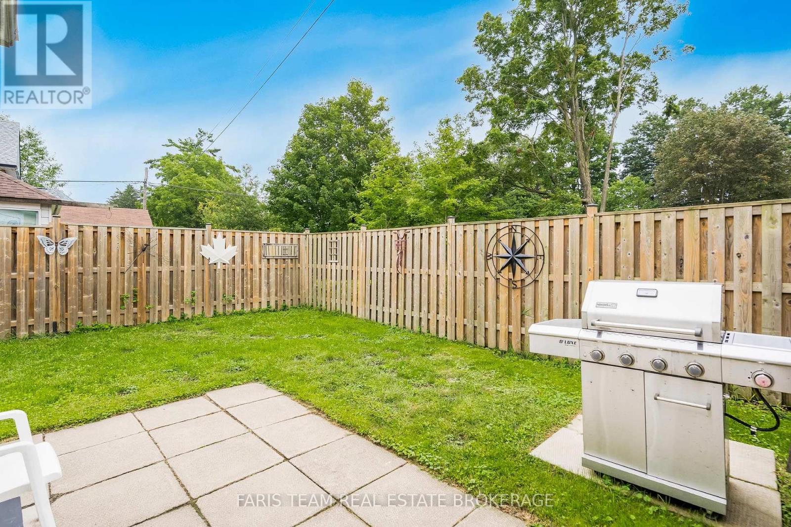 421 Midland Avenue Property Photo 33