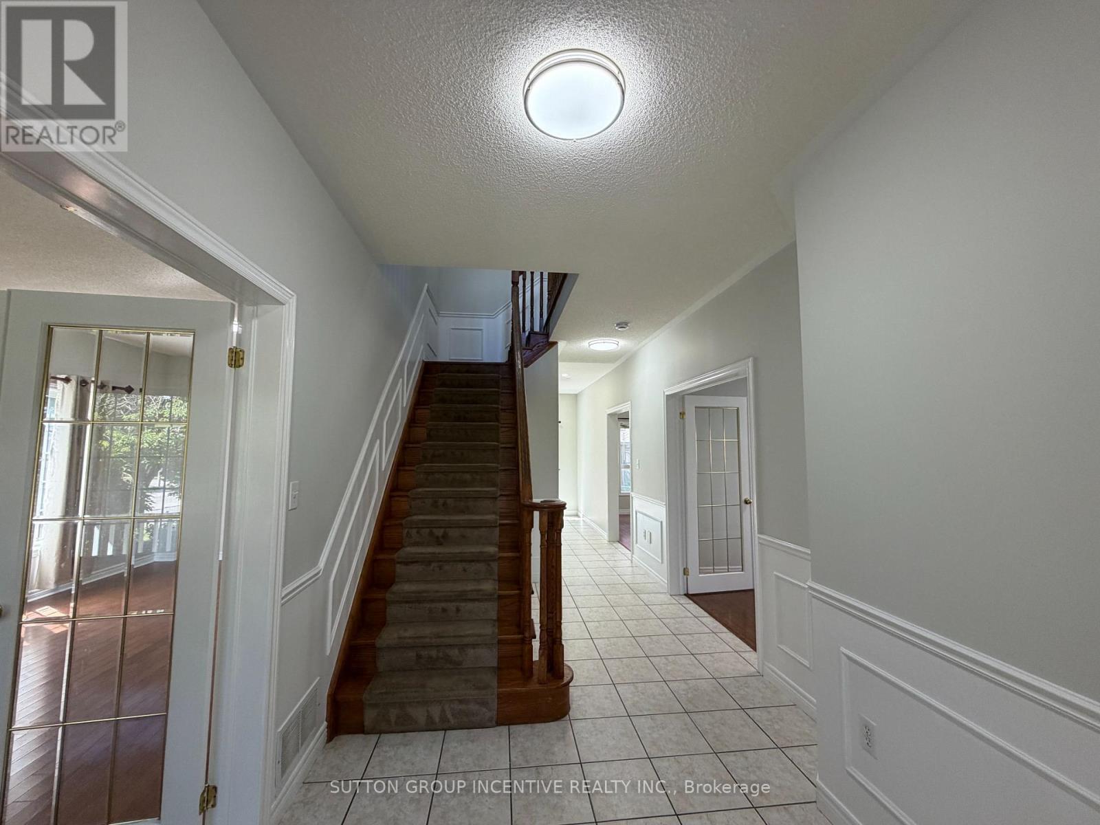 1 Buman Court Property Photo 4
