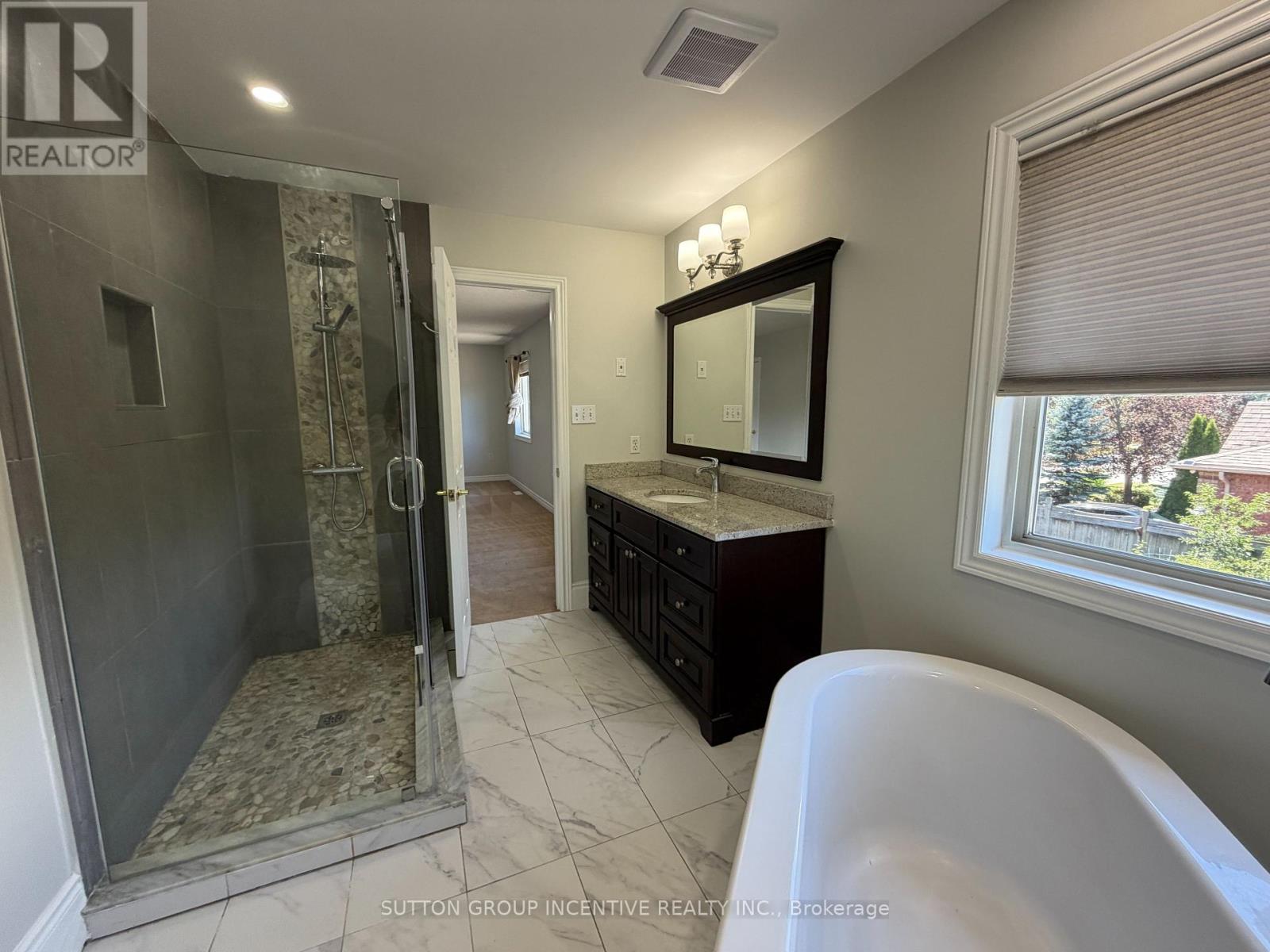 1 Buman Court Property Photo 16
