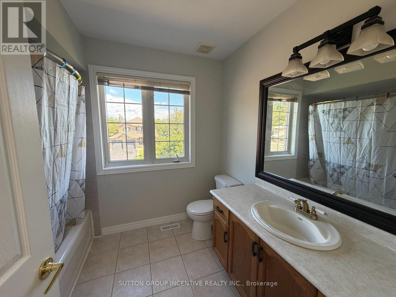 1 Buman Court Property Photo 20