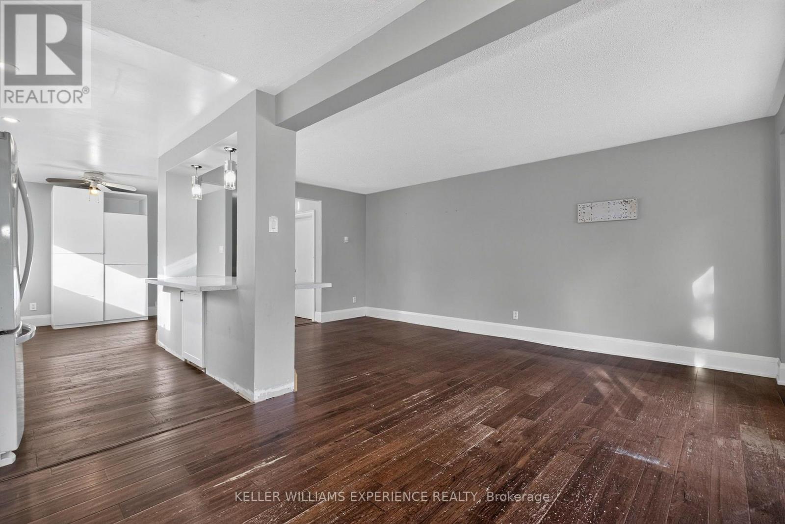 21 B College Crescent Property Photo 11