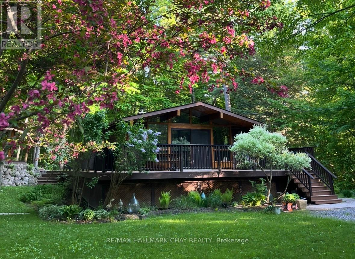 691 Rue Lafontaine Road W Property Photo 1