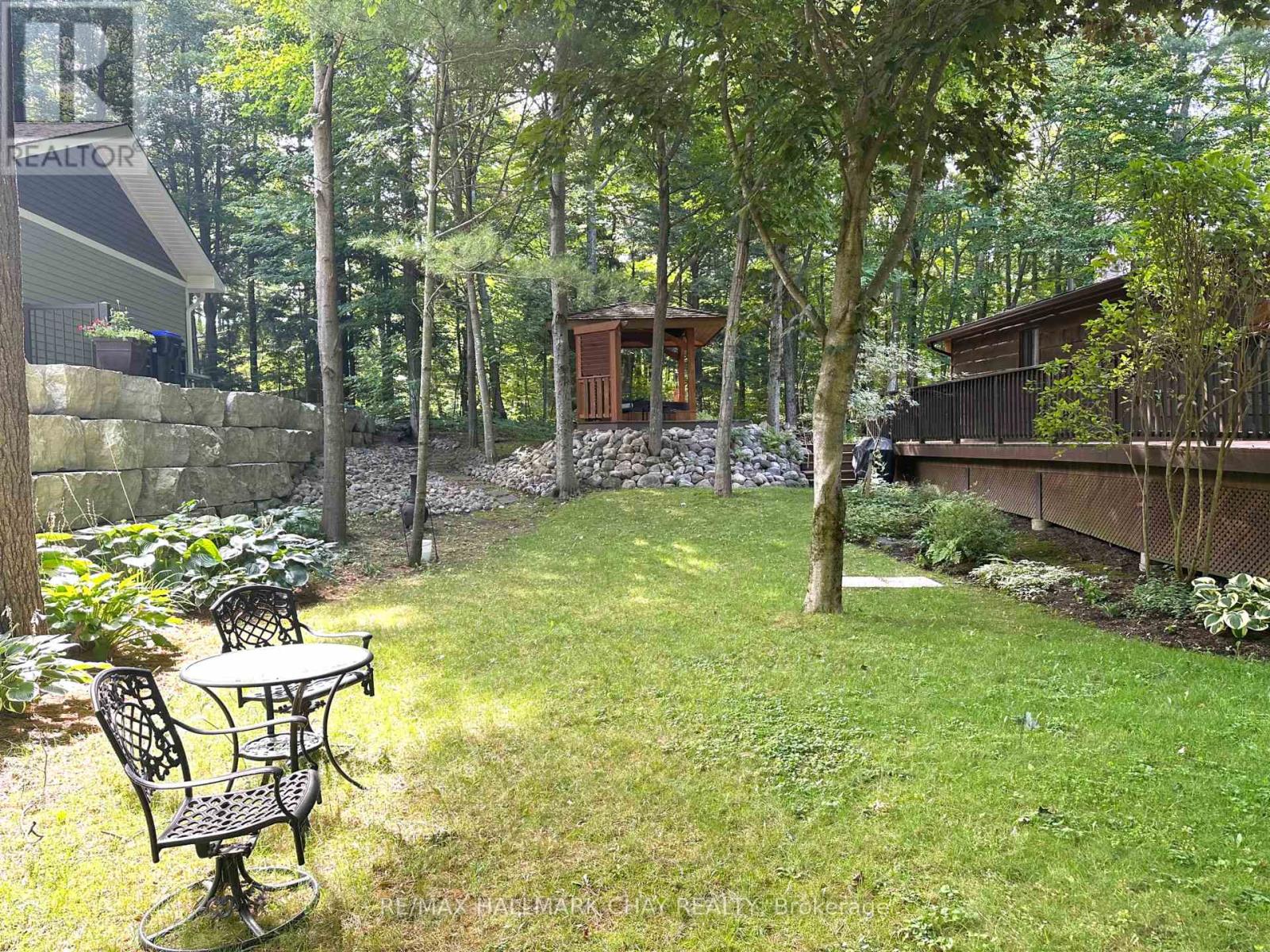 691 Rue Lafontaine Road W Property Photo 7
