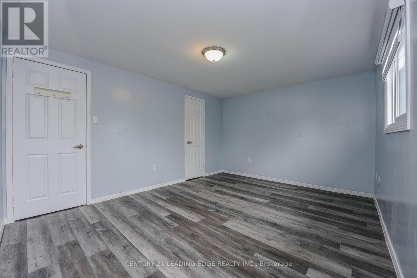 169 Hickling Trail Property Photo 23