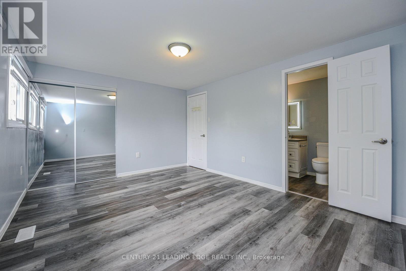 169 Hickling Trail Property Photo 24