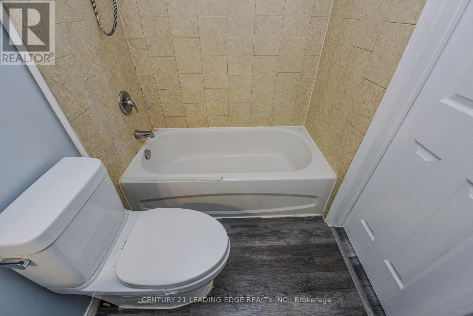 169 Hickling Trail Property Photo 25