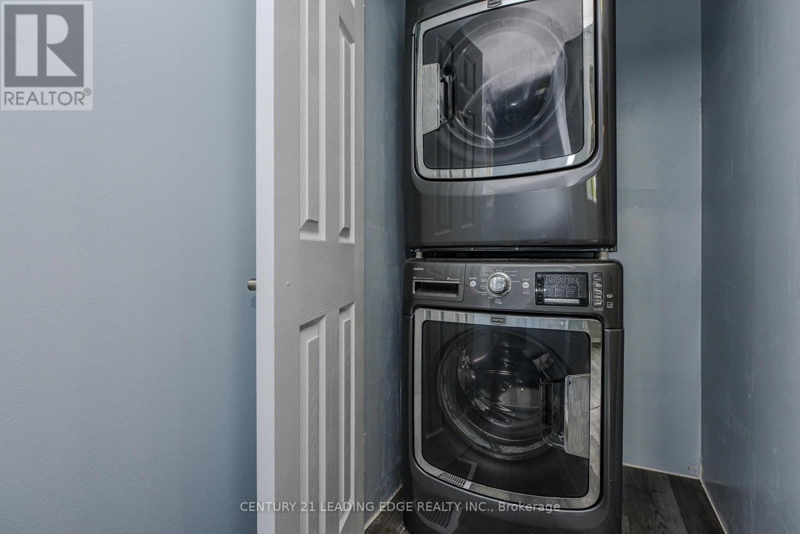 169 Hickling Trail Property Photo 44