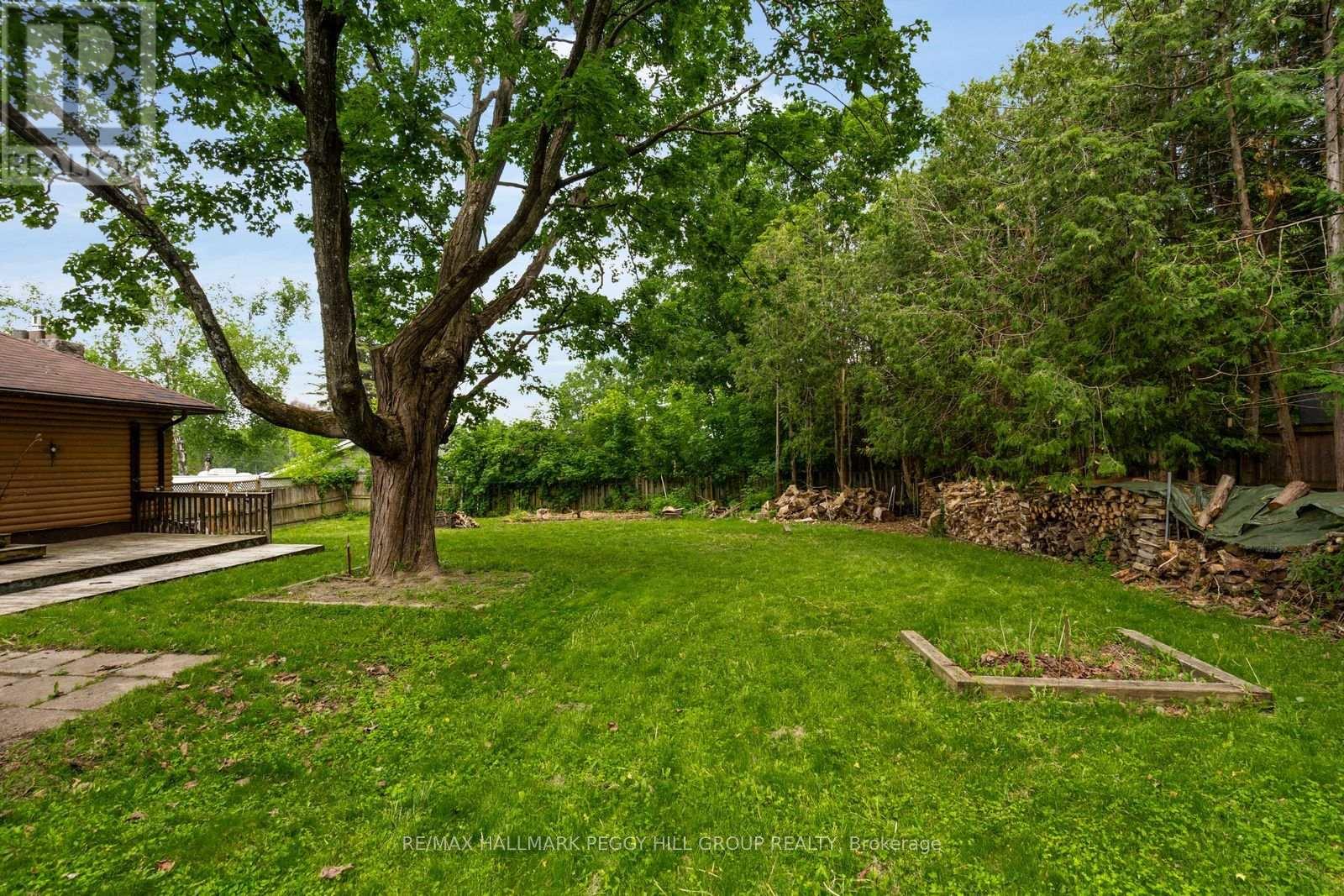 318 Percy Street Property Photo 17