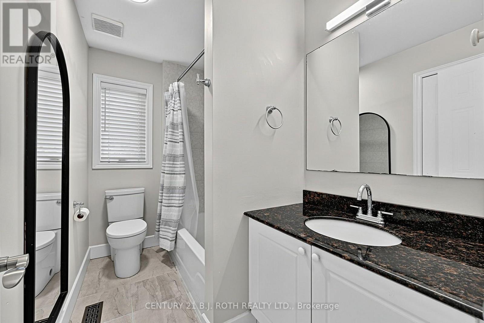 36 Aikens Crescent Property Photo 18