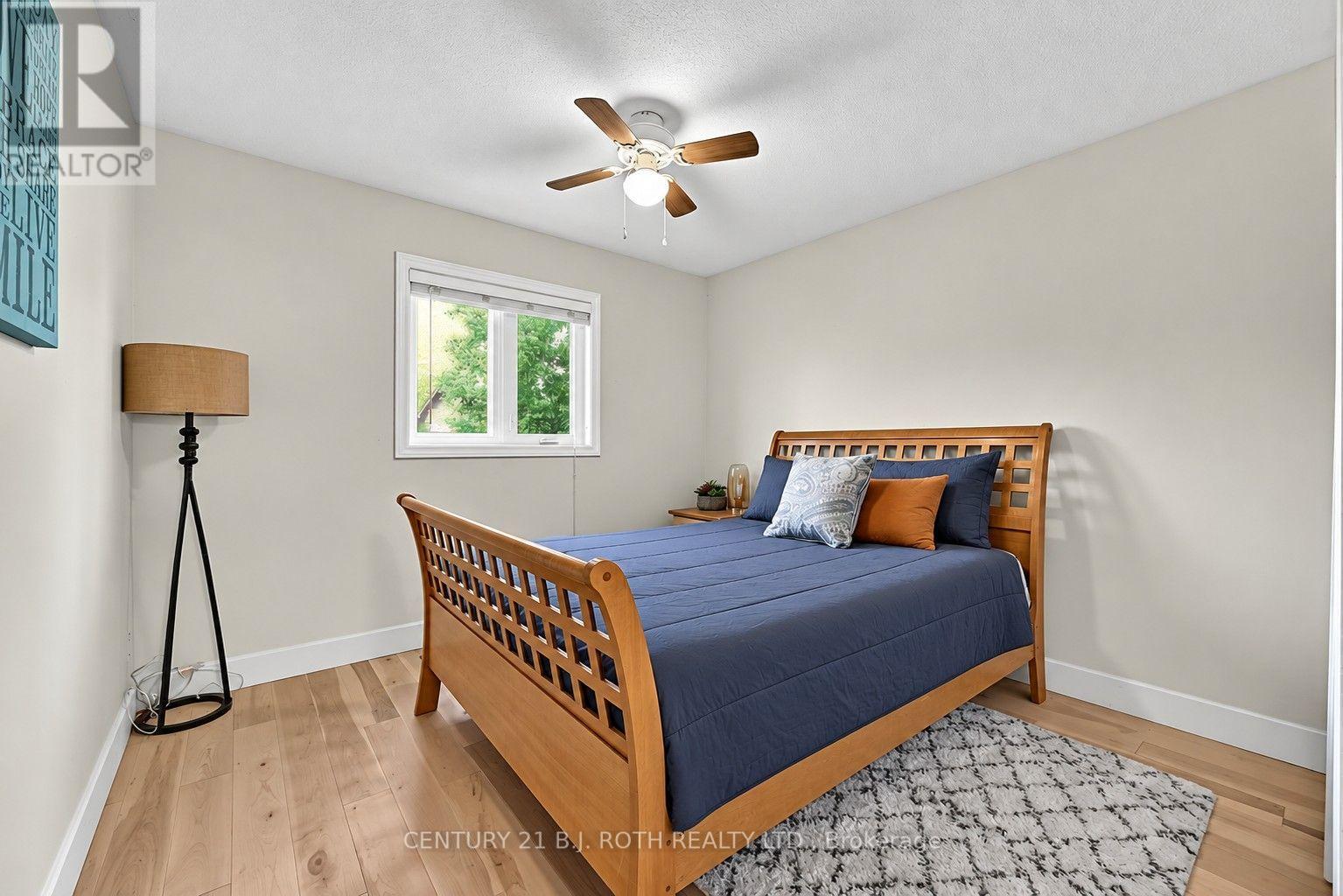 36 Aikens Crescent Property Photo 19