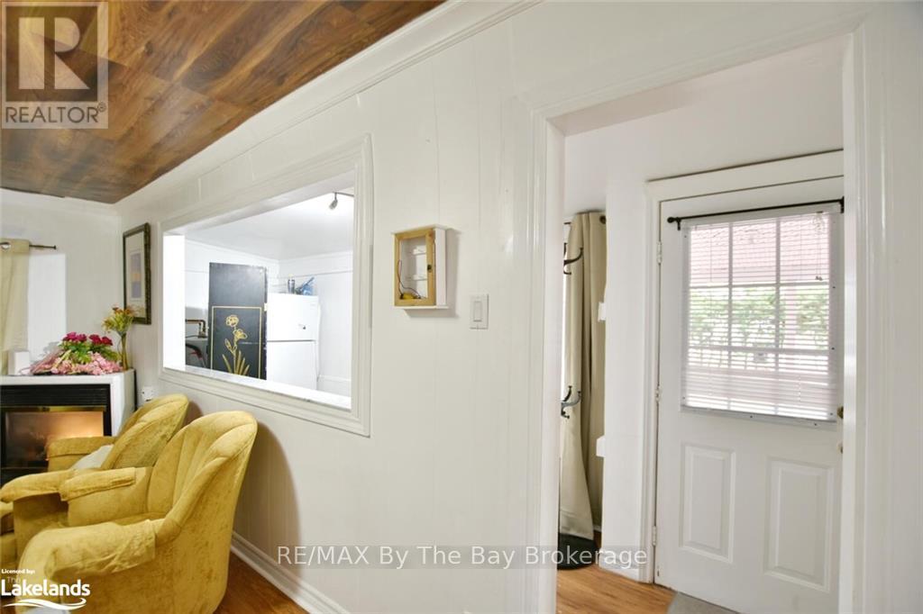 646 River Road E Property Photo 6