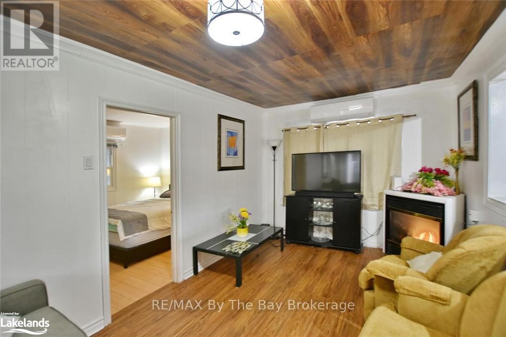 646 River Road E Property Photo 11