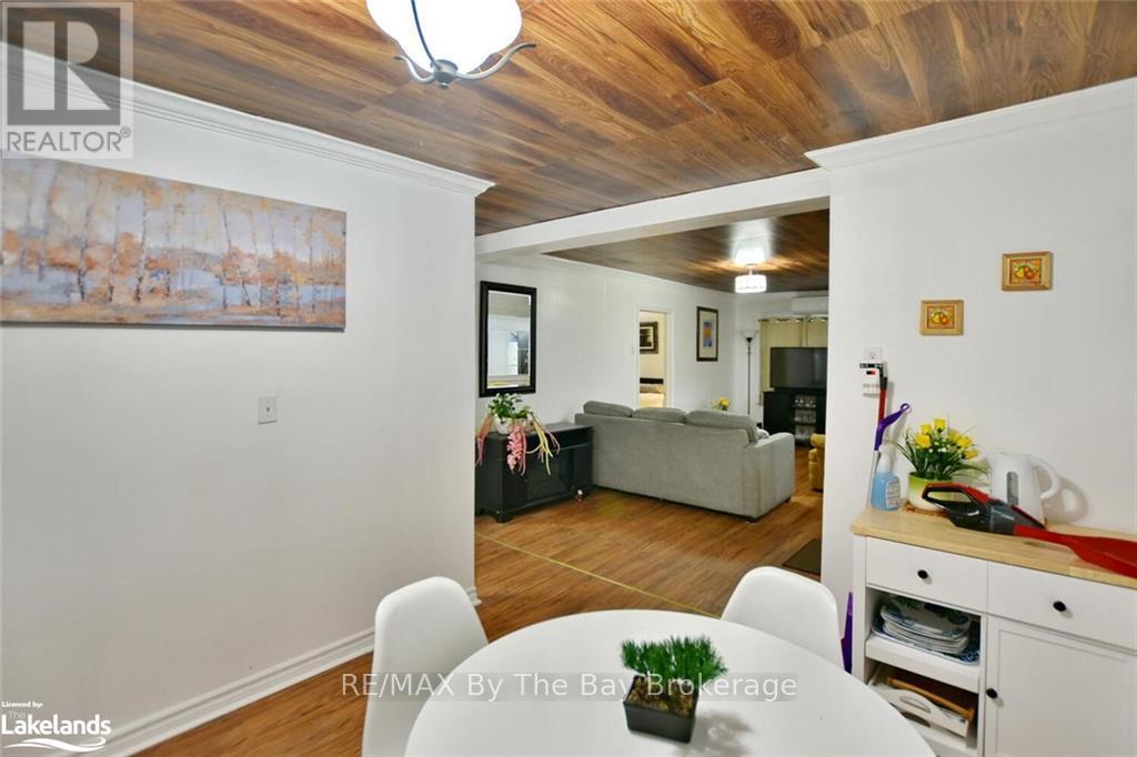 646 River Road E Property Photo 19