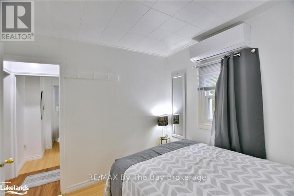 646 River Road E Property Photo 25