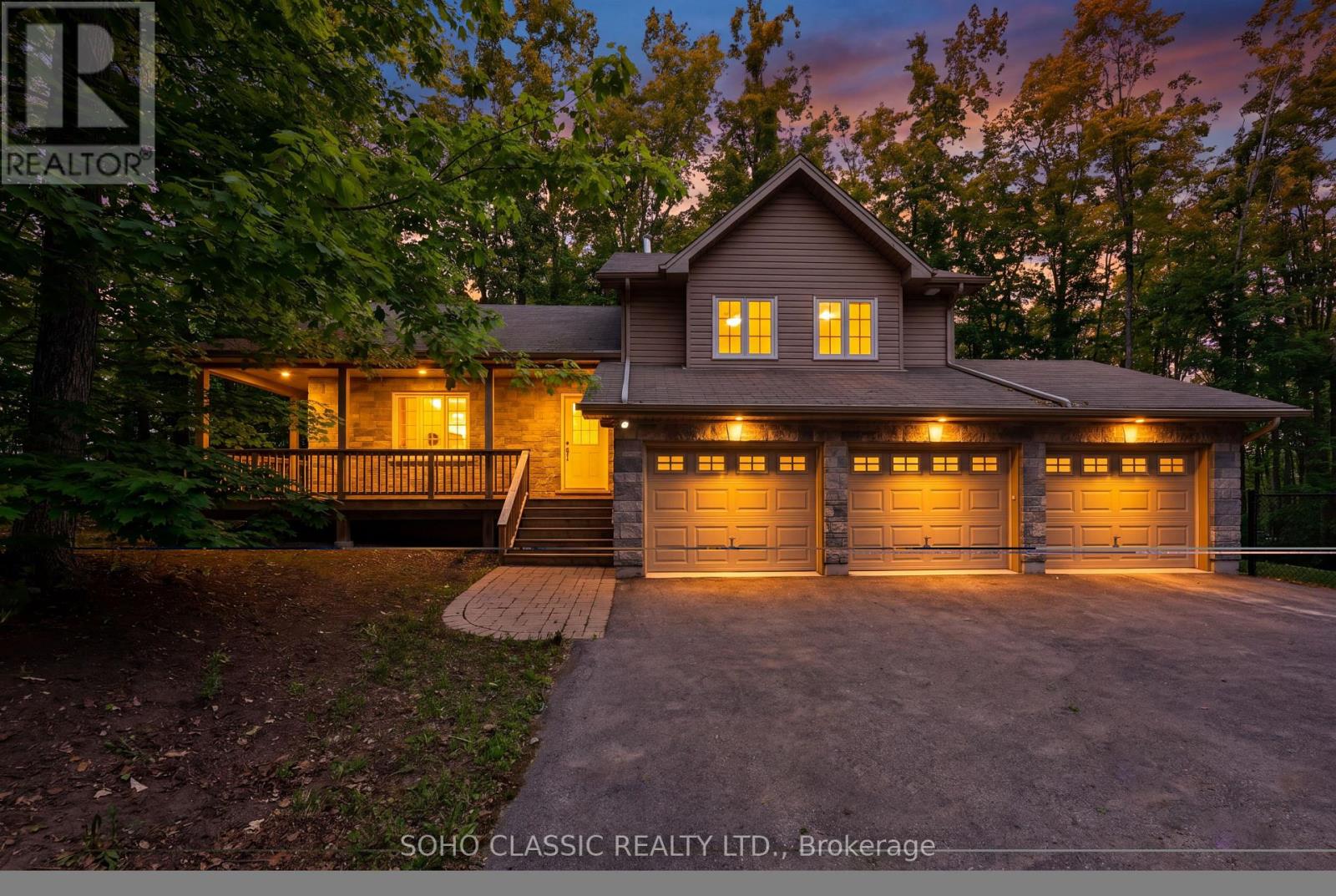 16 Oneida Avenue Property Photo 2