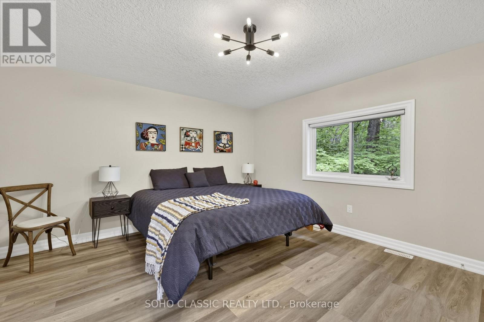 16 Oneida Avenue Property Photo 20