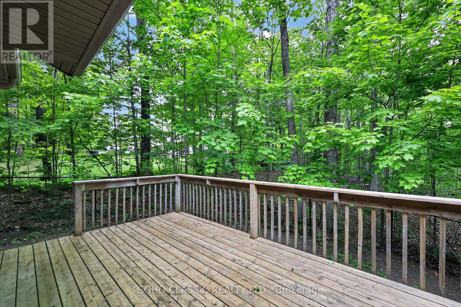 16 Oneida Avenue Property Photo 29