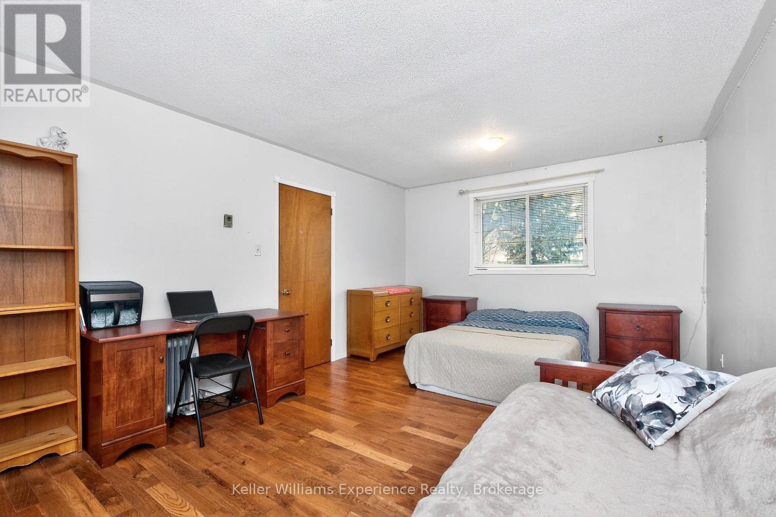 4 Dunlop Street Property Photo 8