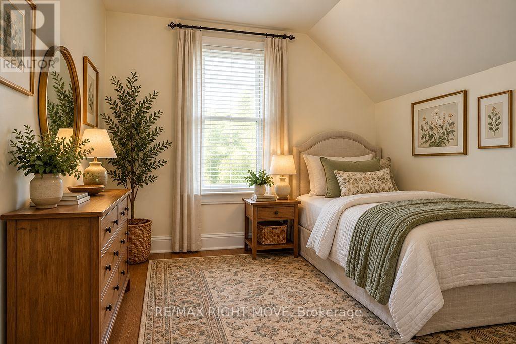129 Coldwater Road W Property Photo 9