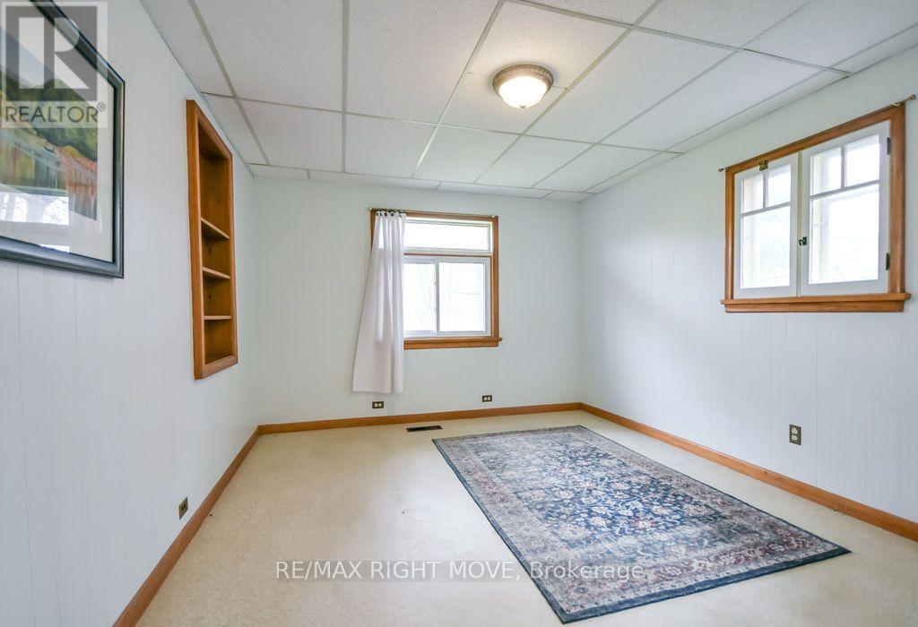 129 Coldwater Road W Property Photo 17